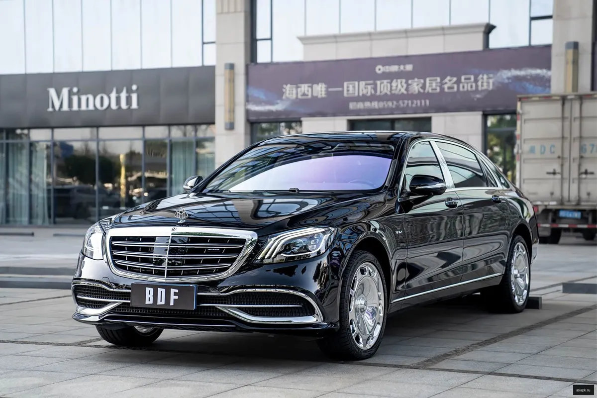 Mercedes-Benz S-Class