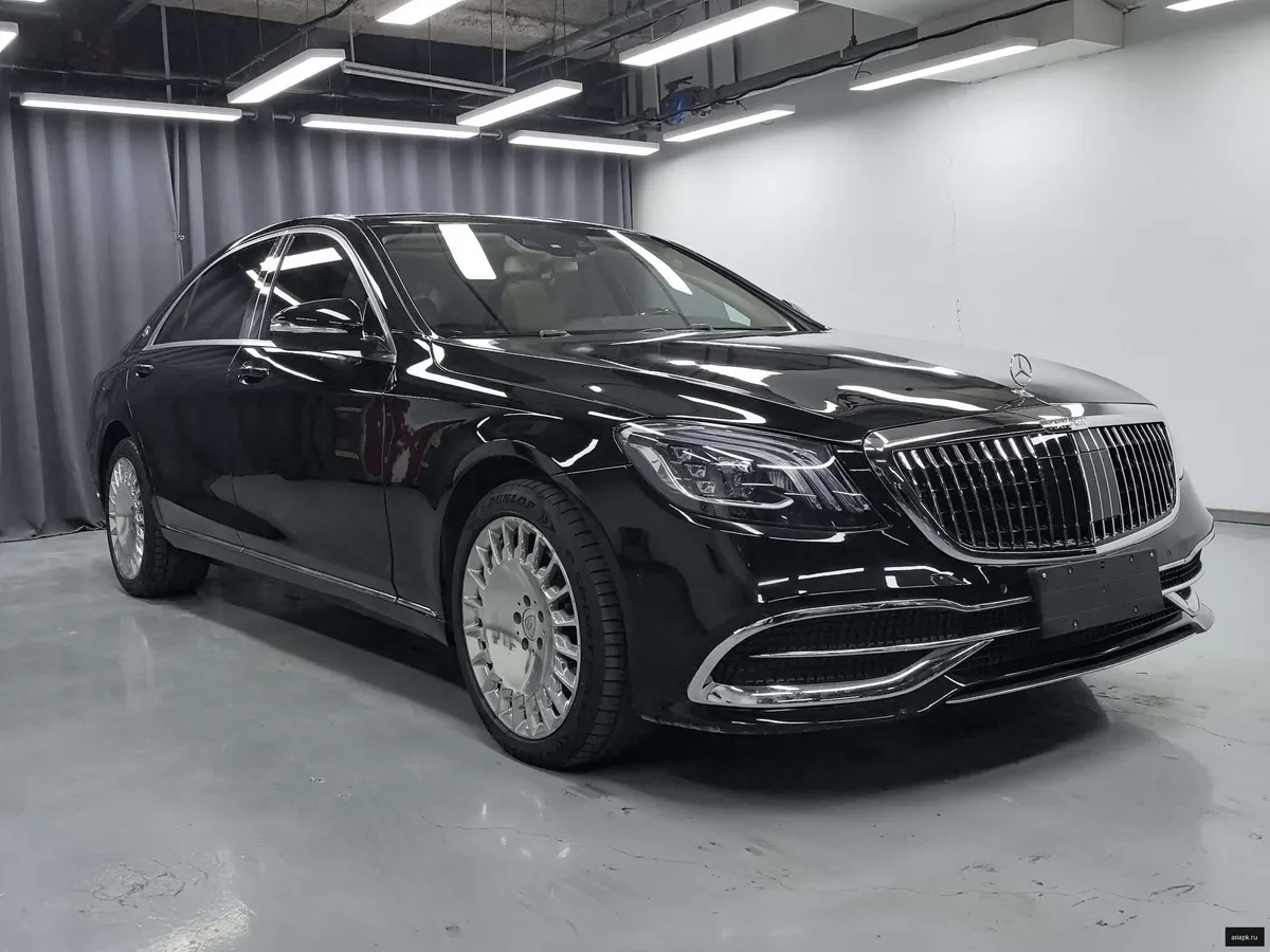 Mercedes-Benz S-Class 3