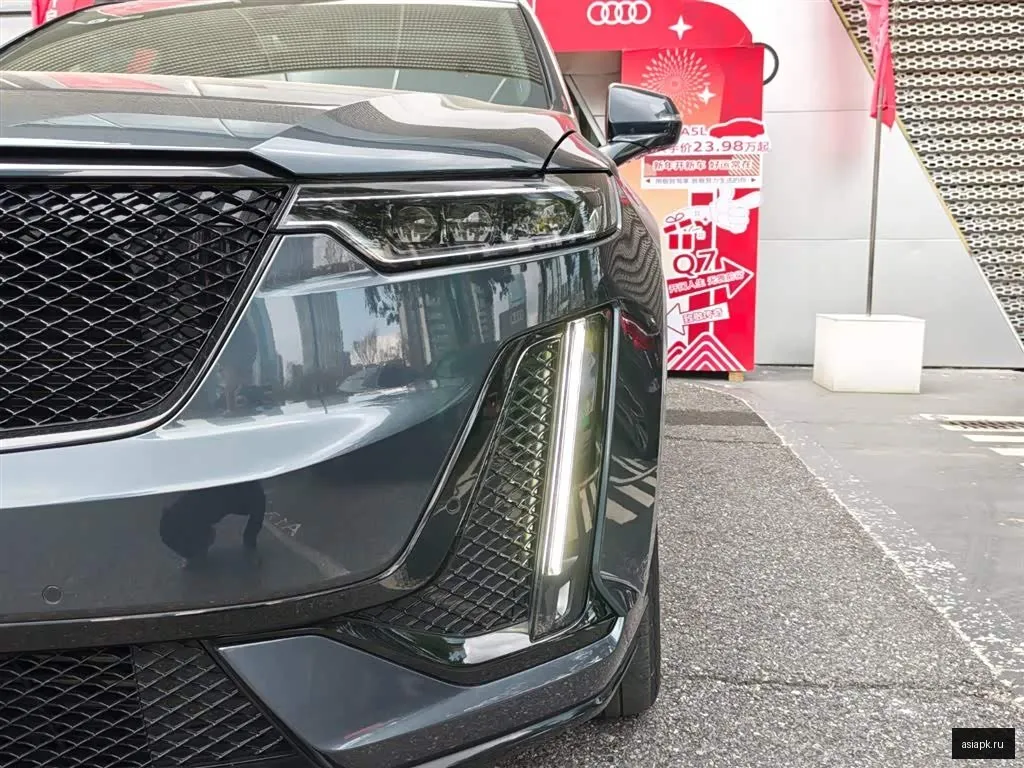 Cadillac XT6 3