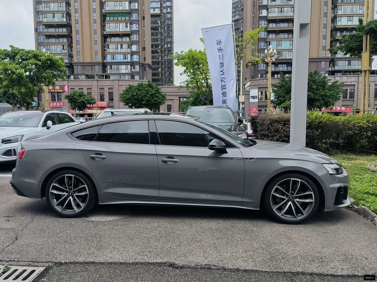 Audi A5 5