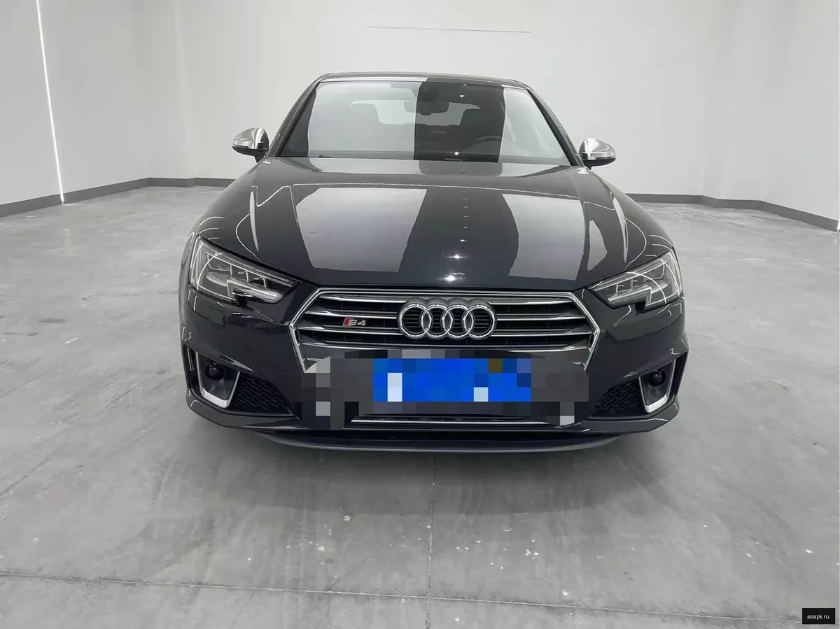 Audi S4 2