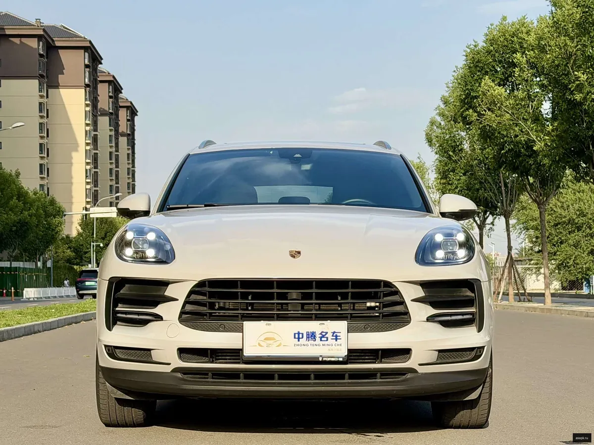 Porsche Macan 2