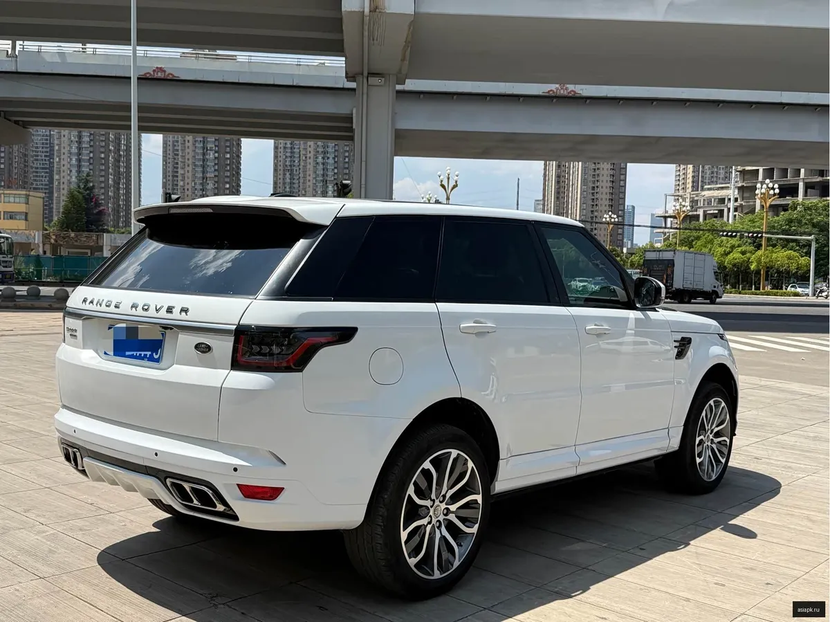 Land Rover Range Rover Sport 4