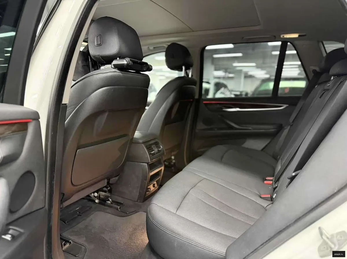 BMW X5 6