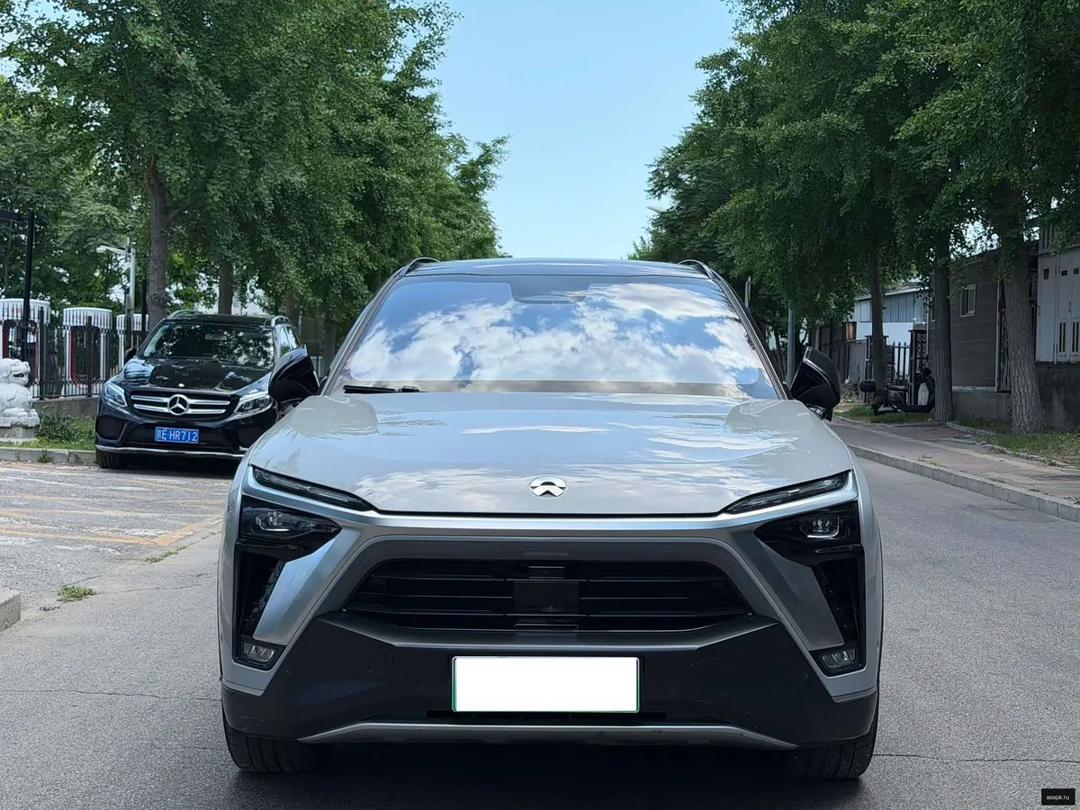 Nio ES8 3