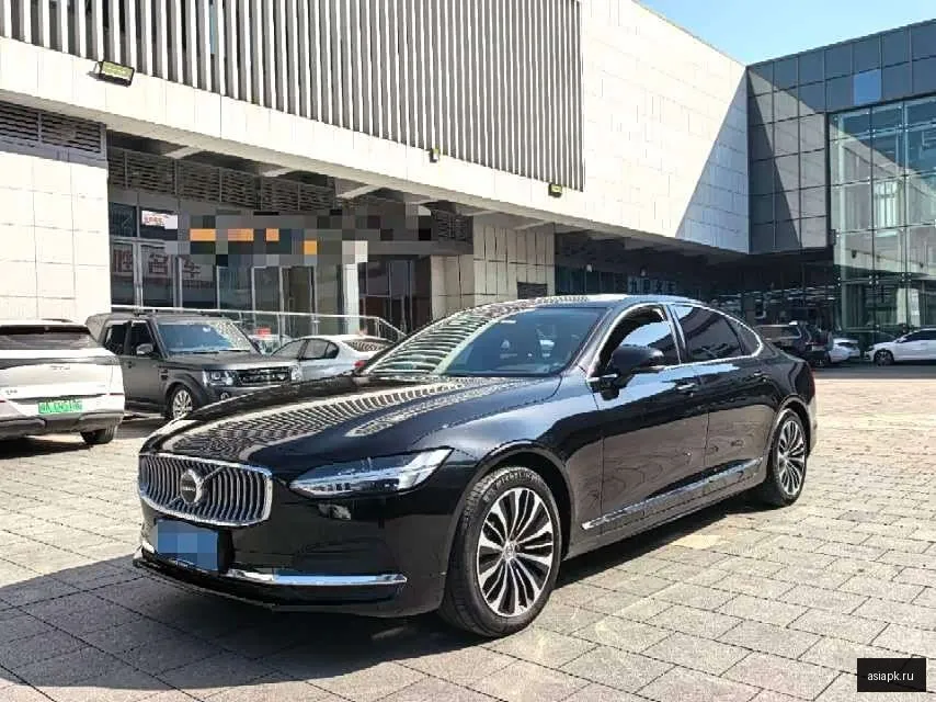 Volvo S90