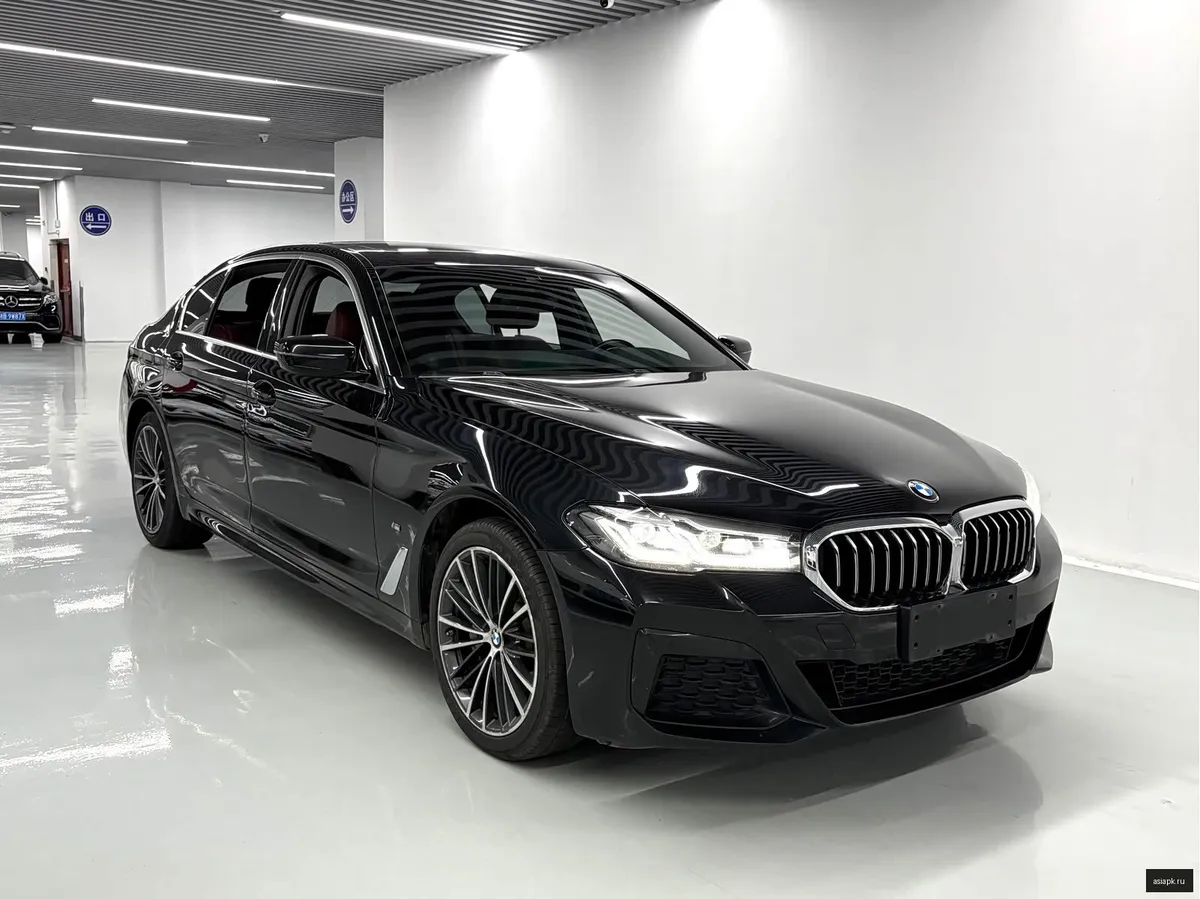 BMW 5-Series 2