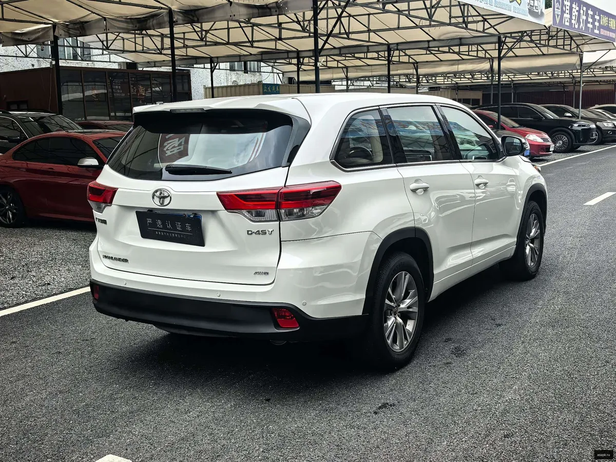 Toyota Highlander 2