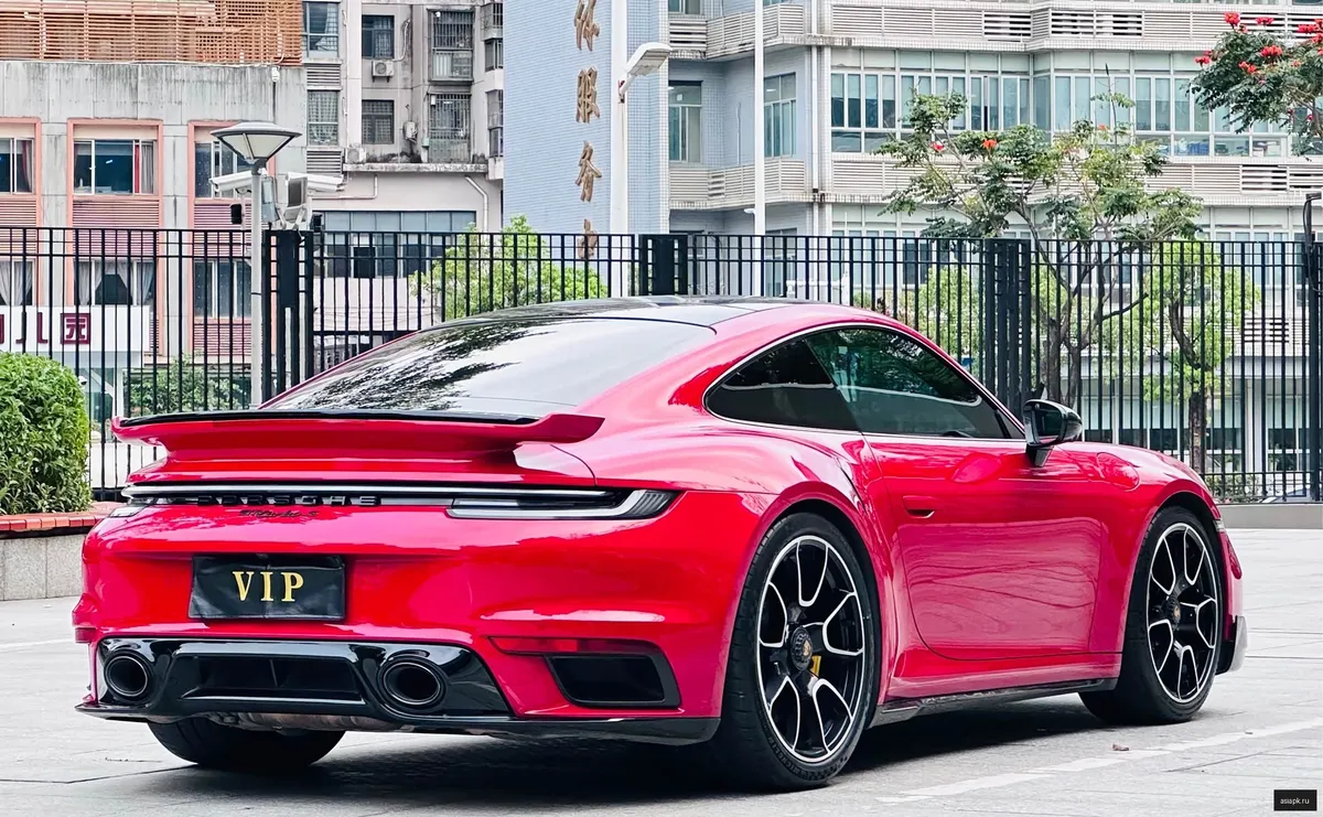 Porsche 911 5