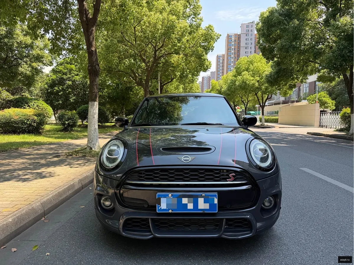 MINI Hatch 2