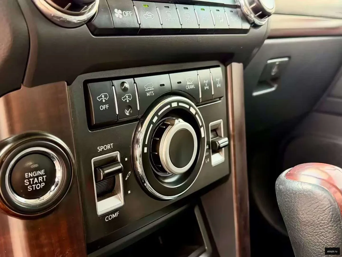 Toyota Land Cruiser Prado 5