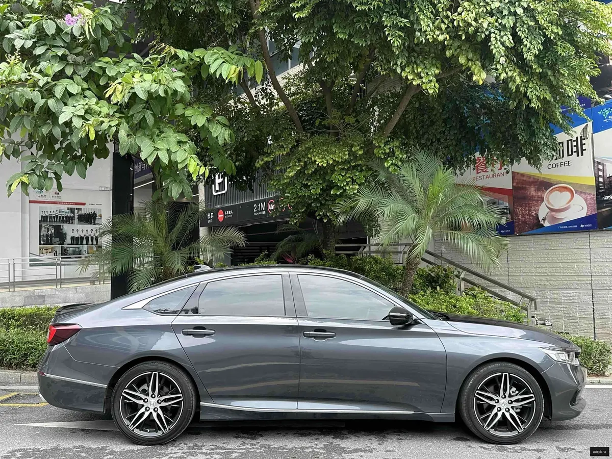 Honda Accord 4