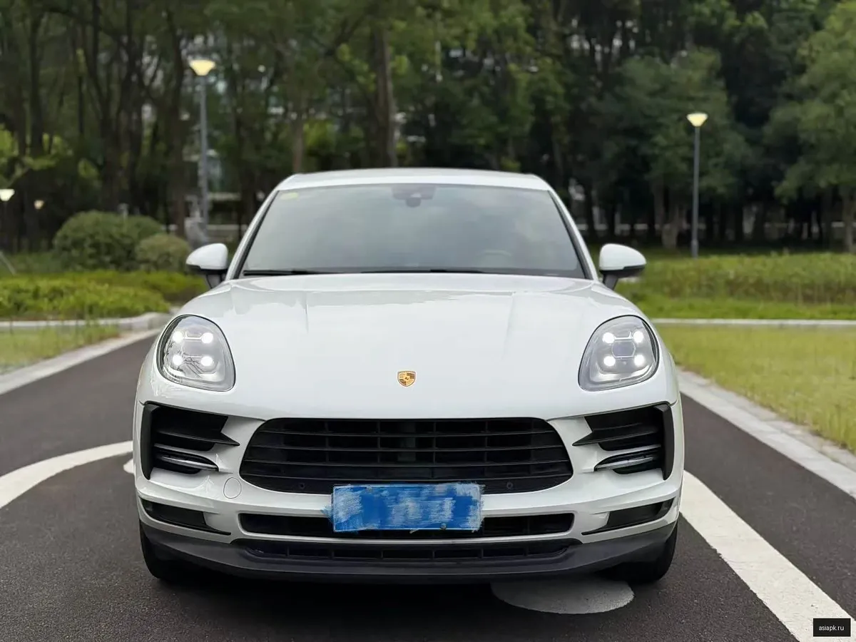 Porsche Macan 2