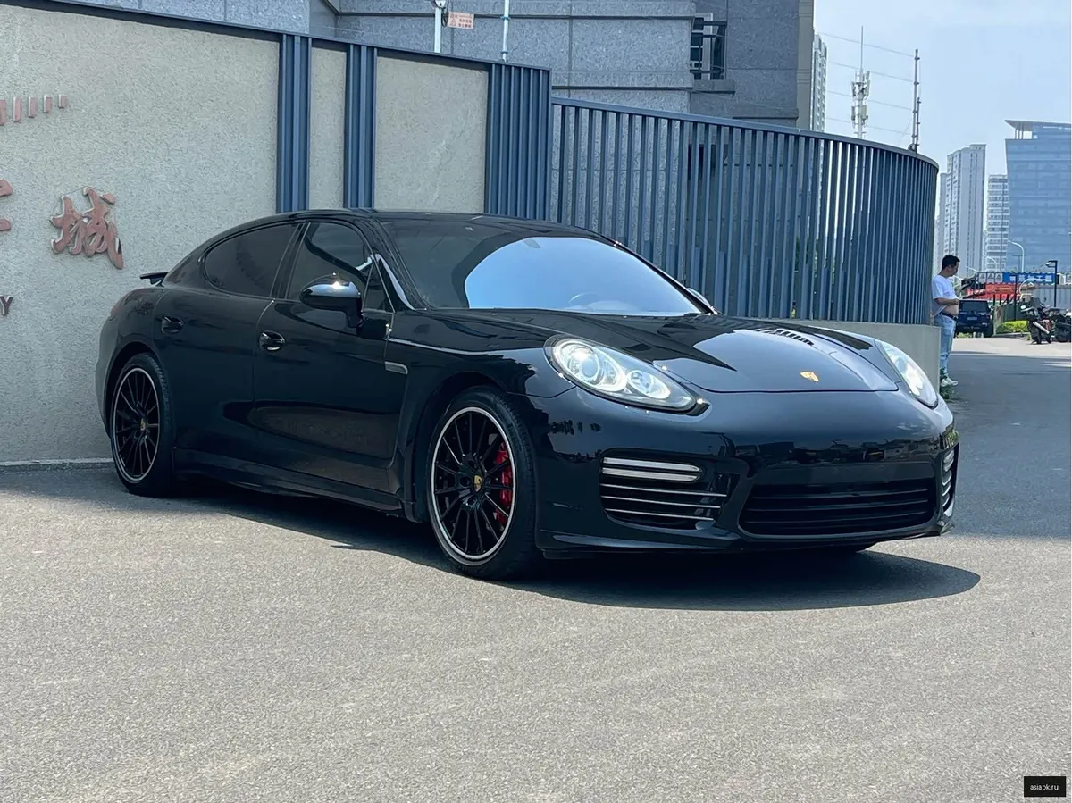 Porsche Panamera 3
