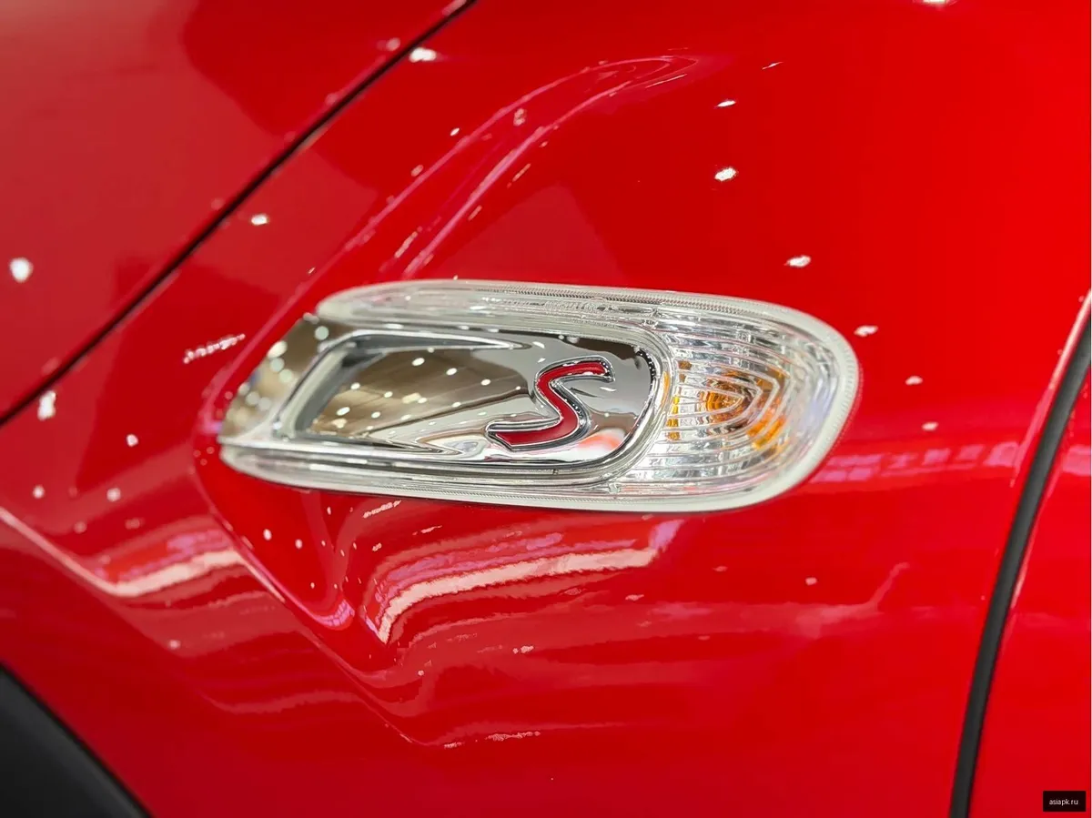MINI Hatch 6