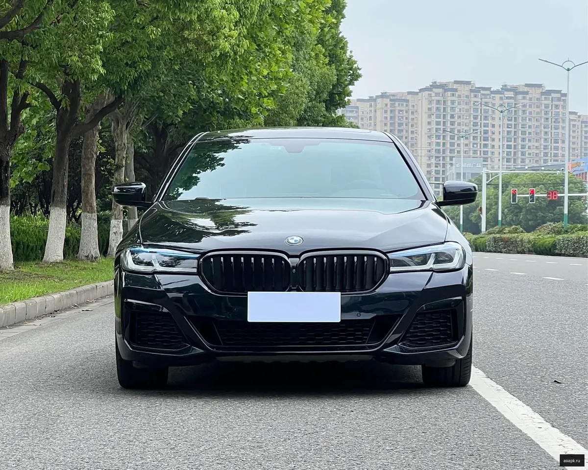 BMW 5-Series 2