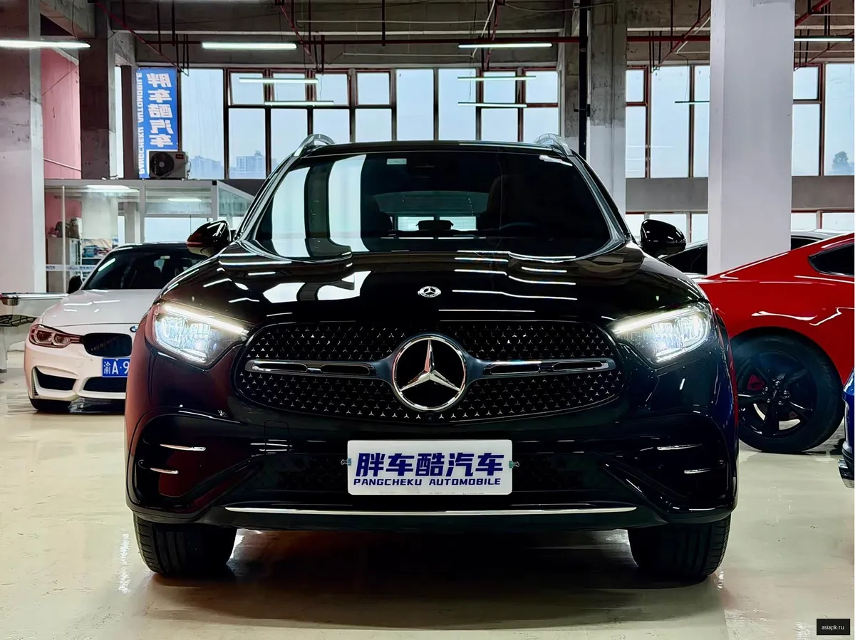 Mercedes-Benz GLC-Class AMG 2