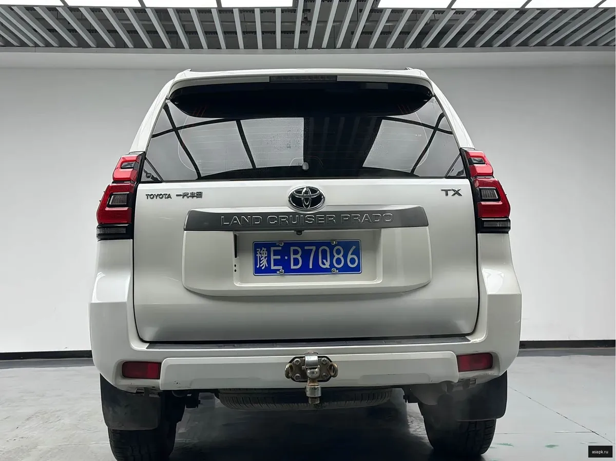 Toyota Land Cruiser Prado 4