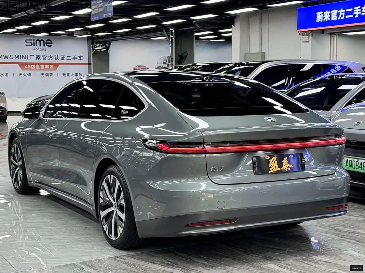 nio ET7 5