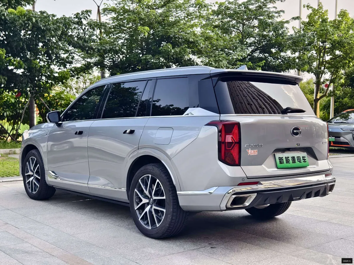 GAC Trumpchi ES9 5