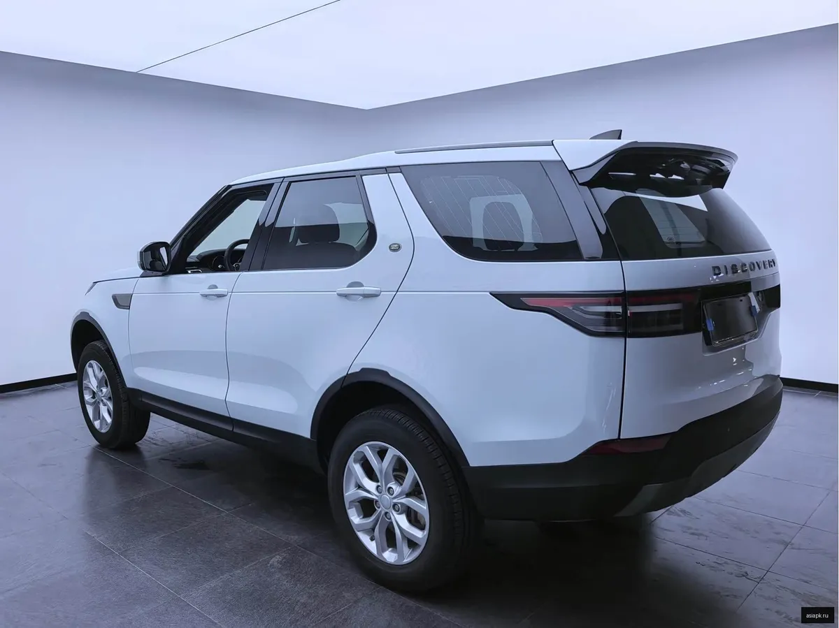 Land Rover Discovery 6