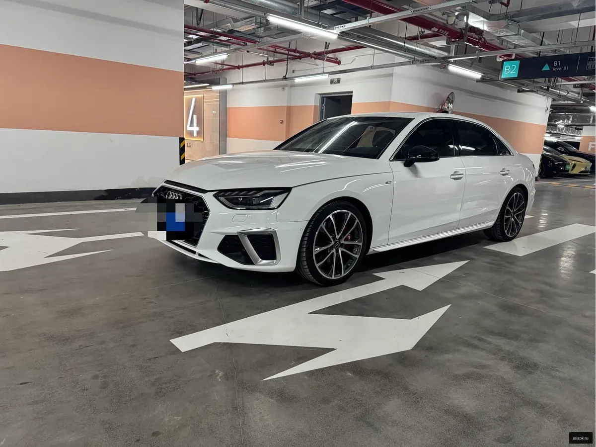 Audi A4 2