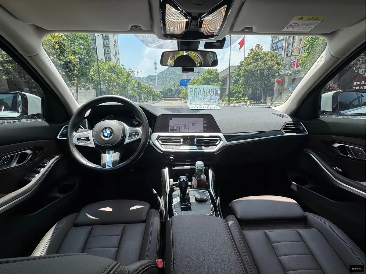 BMW 3-Series 5