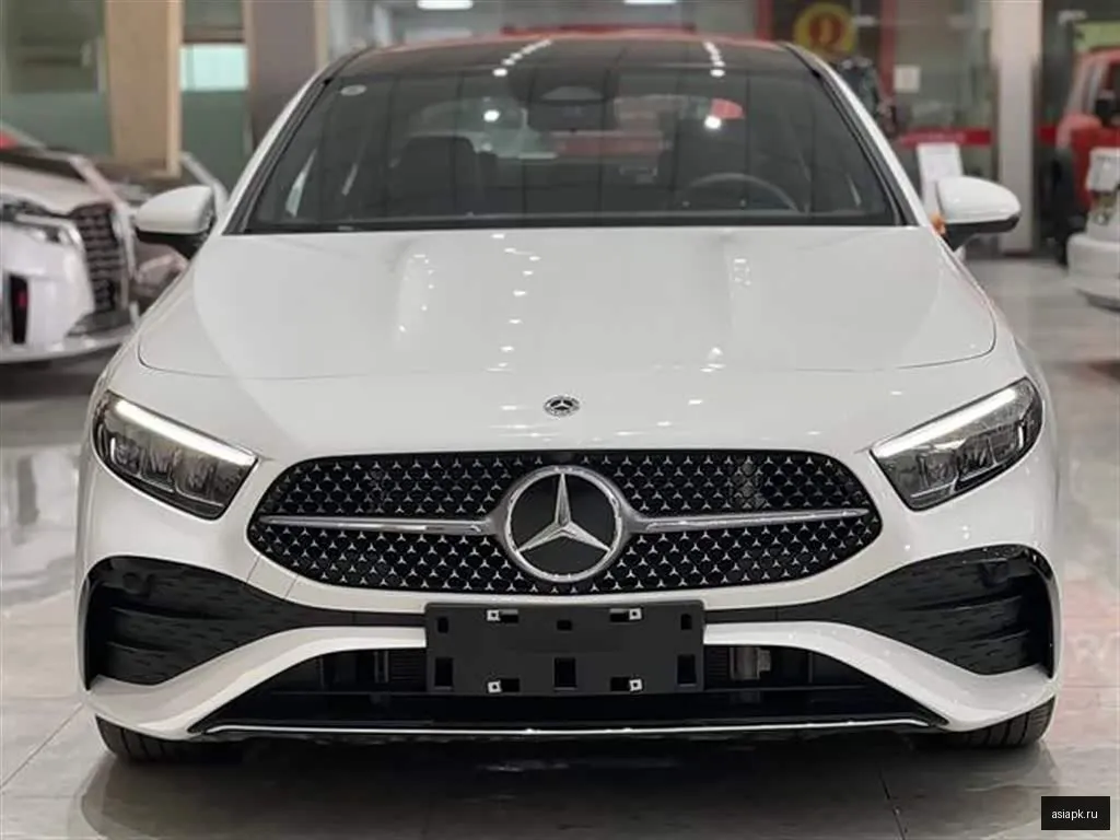 Mercedes-Benz A-Class 2