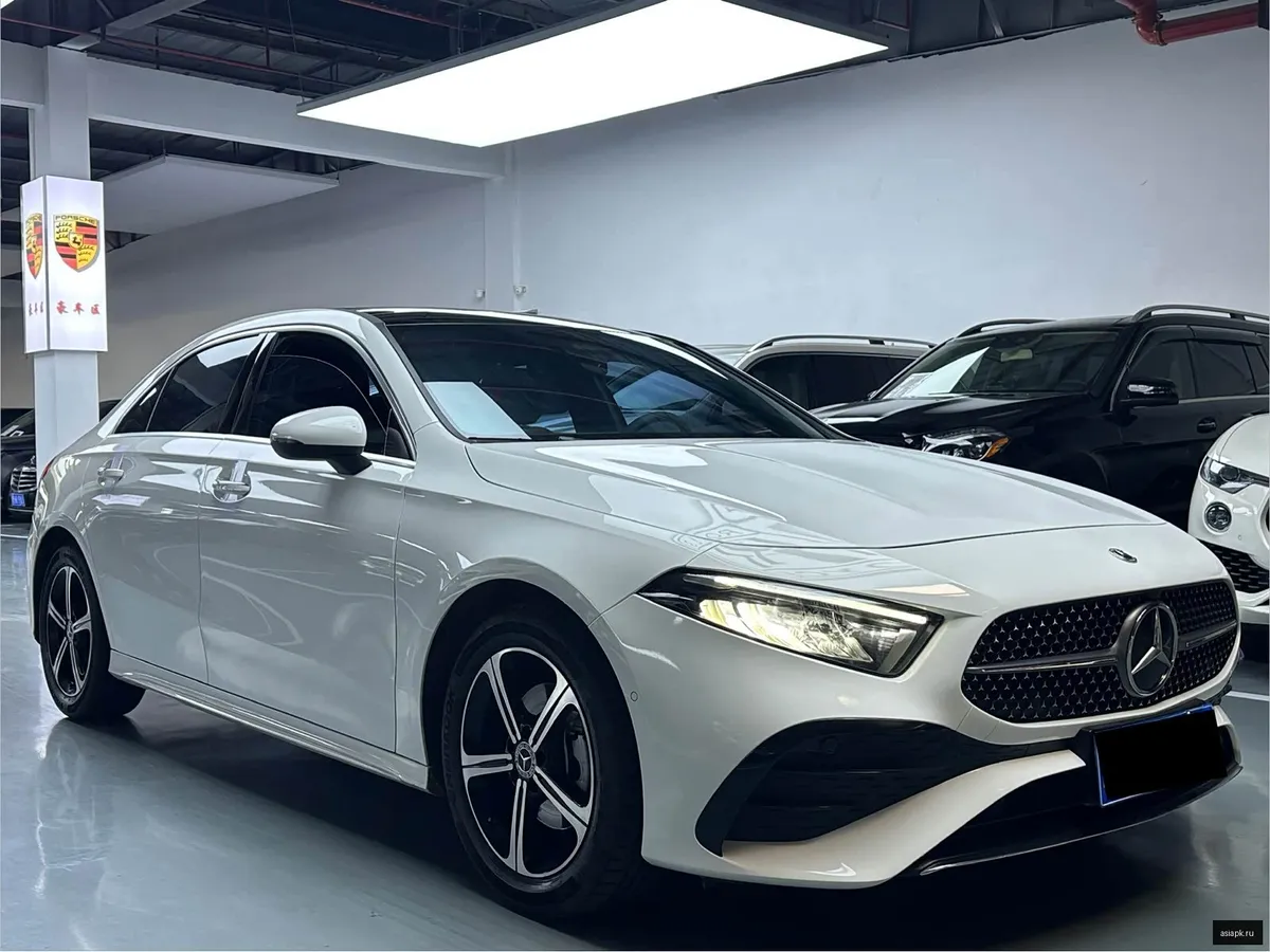 Mercedes-Benz A-Class 3