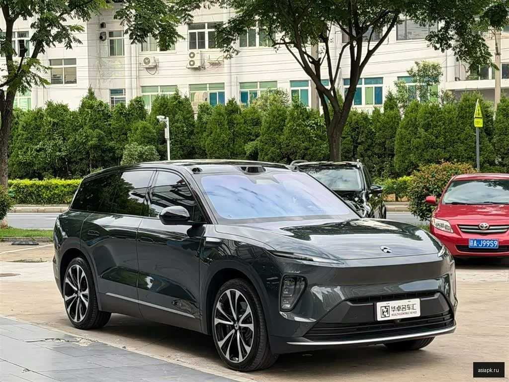 nio ES8 3