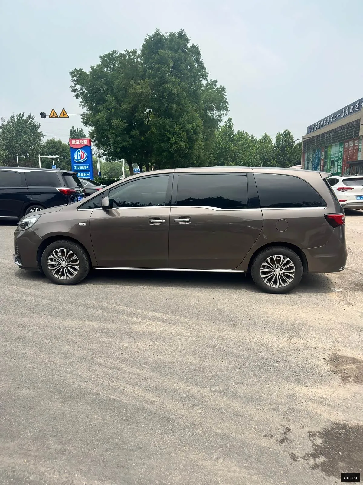 Buick GL8 6