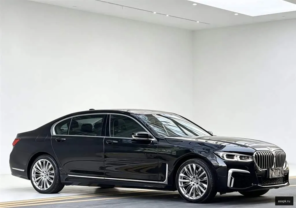 BMW 7-Series 3