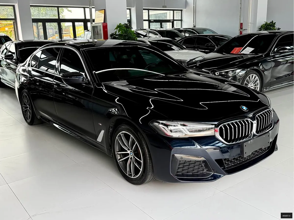 BMW 5-Series 3