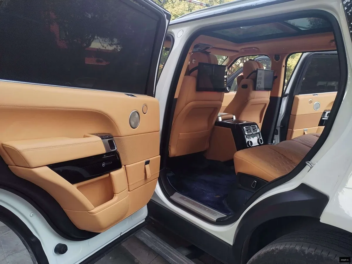 Land Rover Range Rover 4