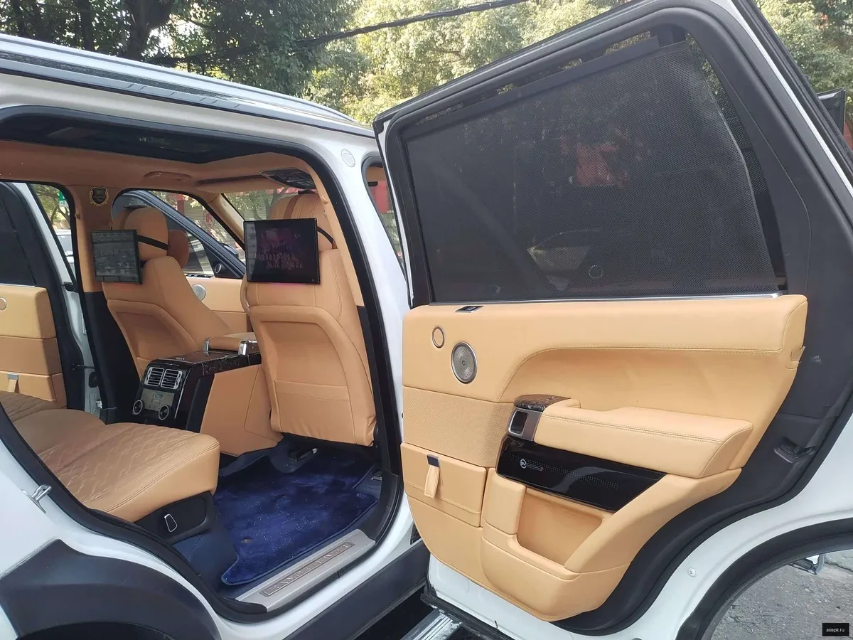 Land Rover Range Rover 6