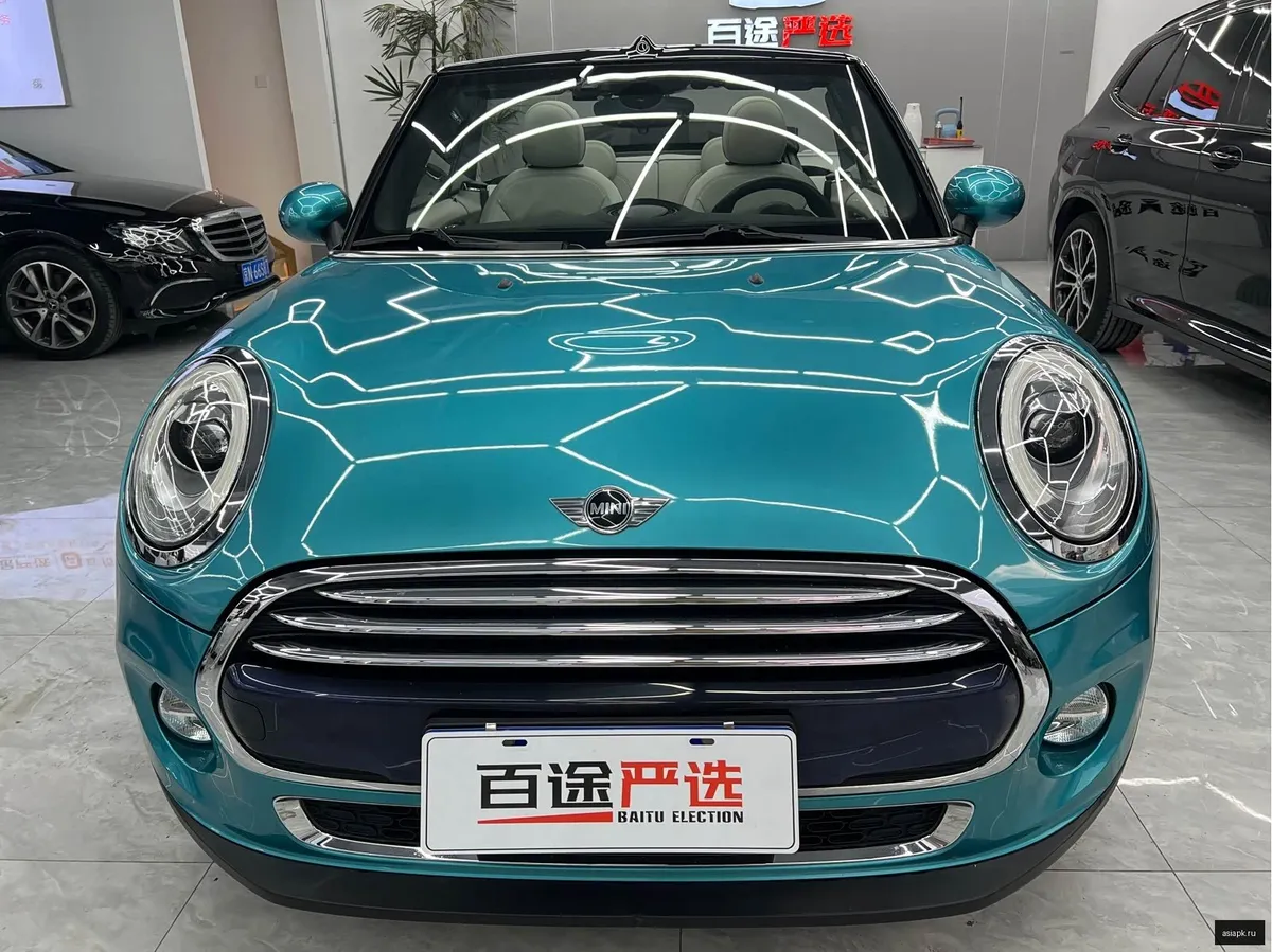 MINI Hatch 5