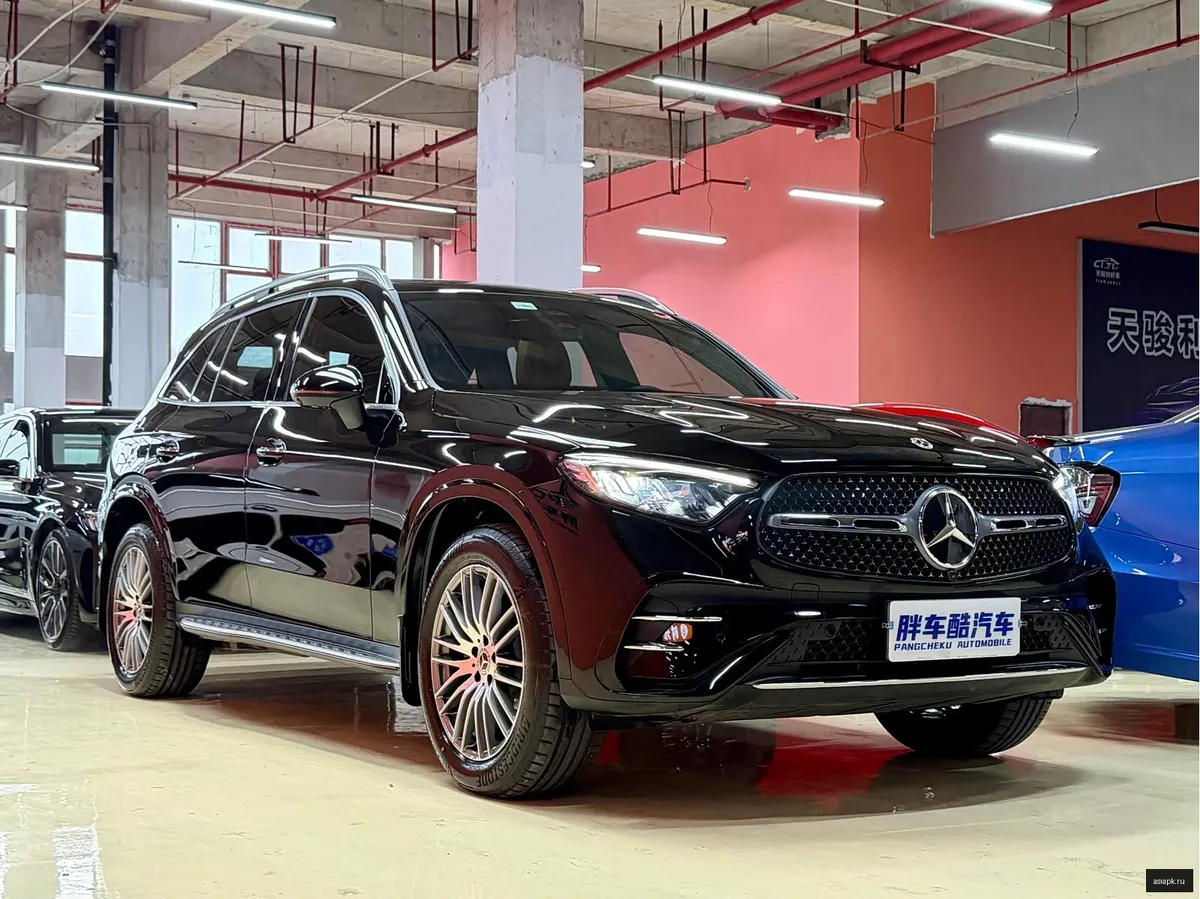 Mercedes-Benz GLC-Class AMG 3