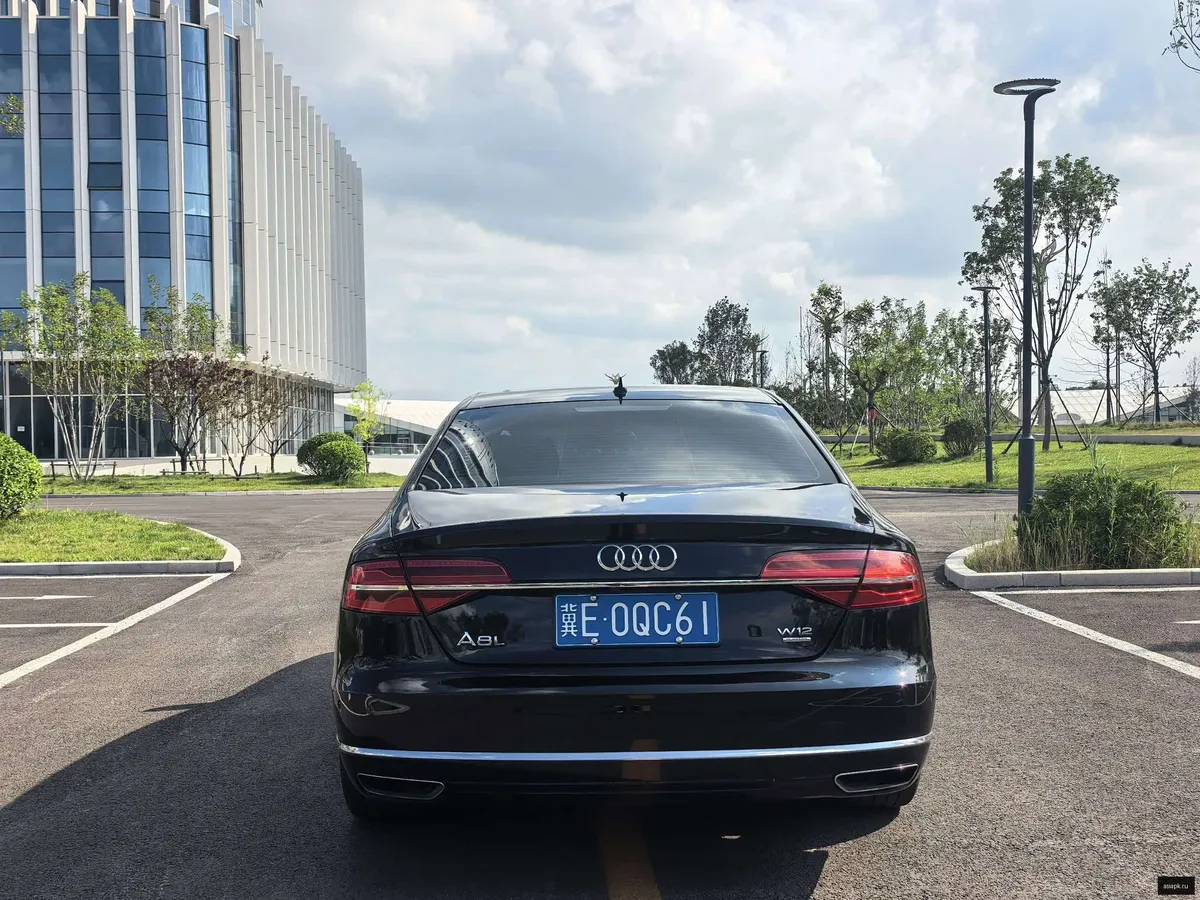 Audi A8 5