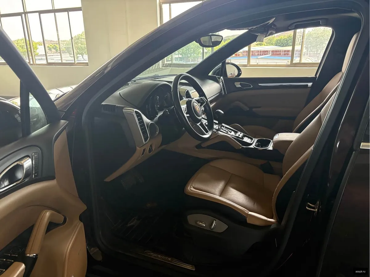 Porsche Cayenne 3