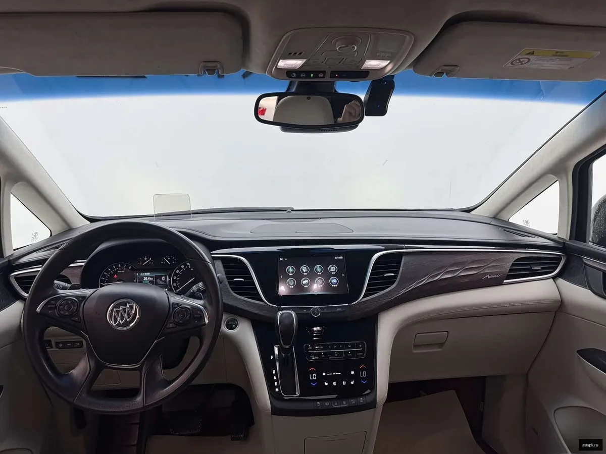 Buick GL8 6