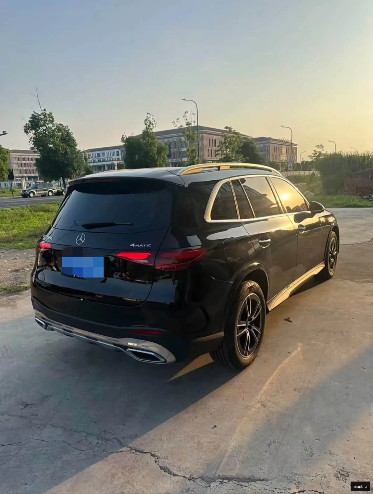 Mercedes-Benz GLC-Class AMG 4