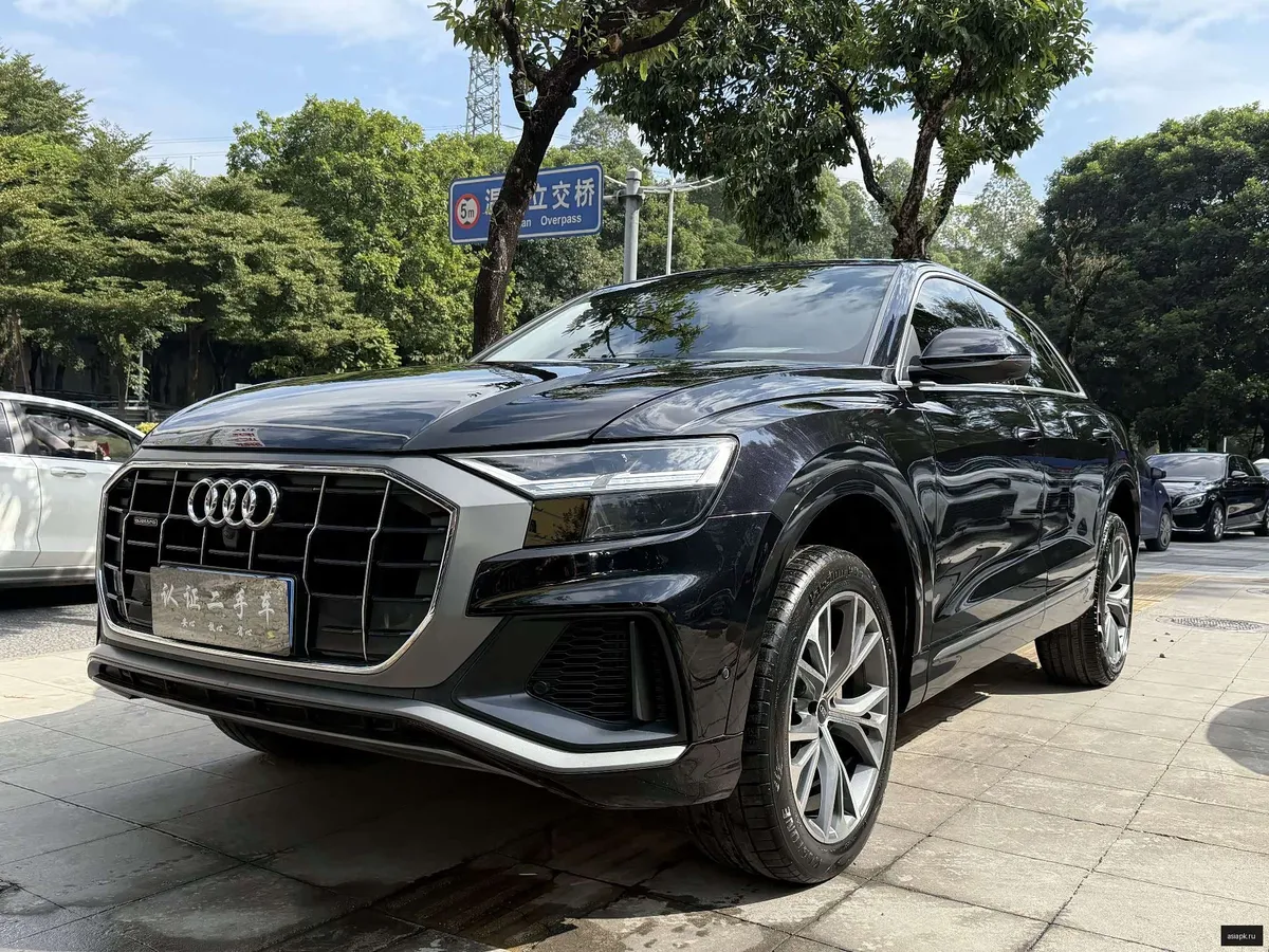 Audi Q8