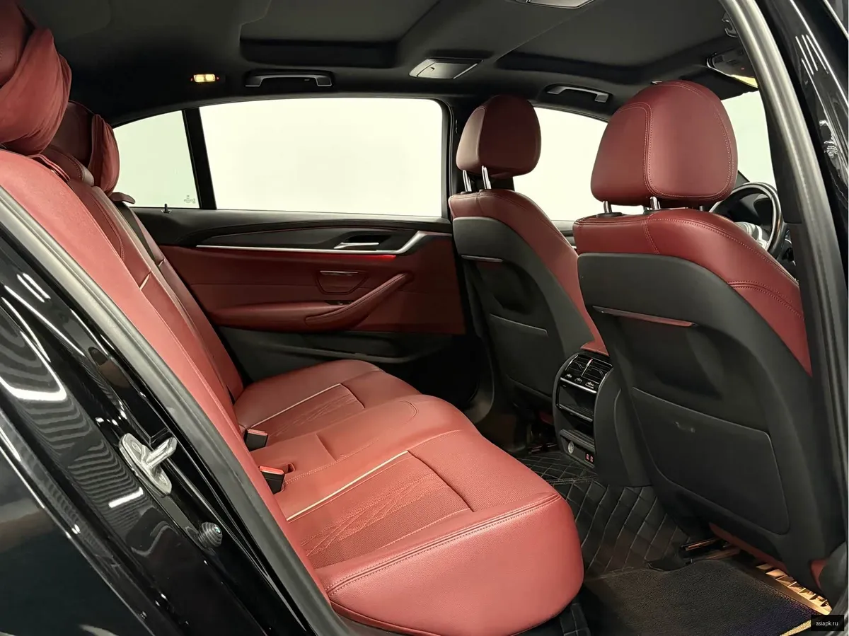 BMW 5-Series 5