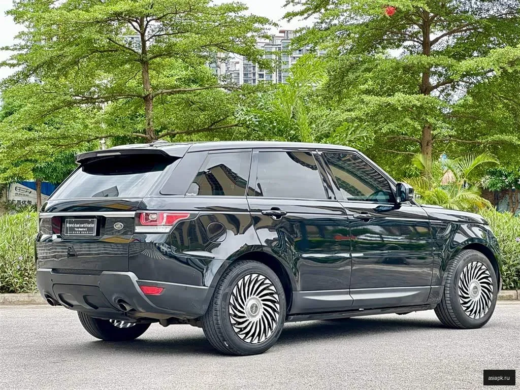 Land Rover Range Rover Sport 4