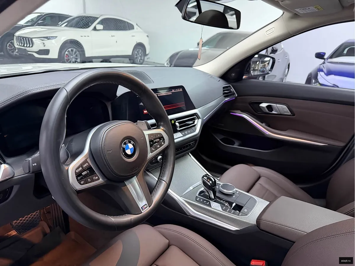 BMW 3-Series 6