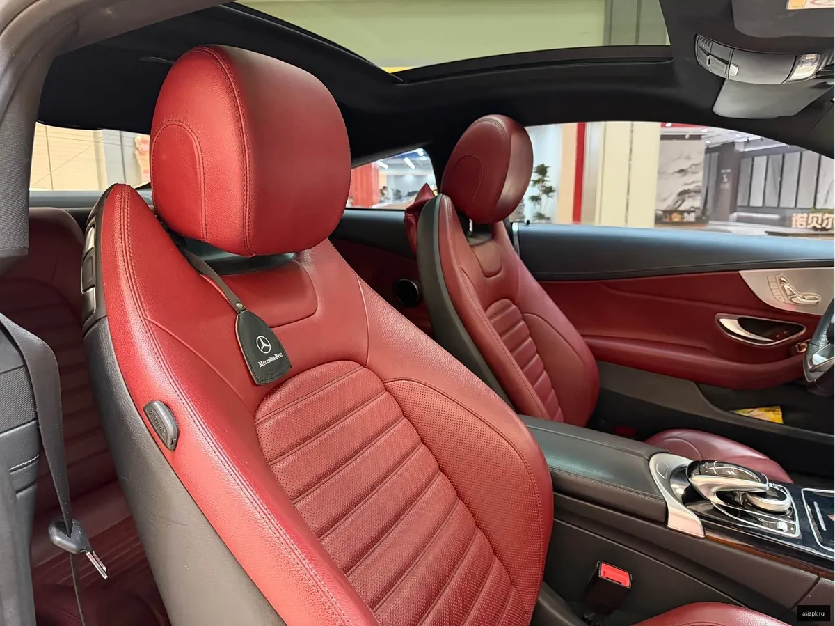 Mercedes-Benz C-Class 6