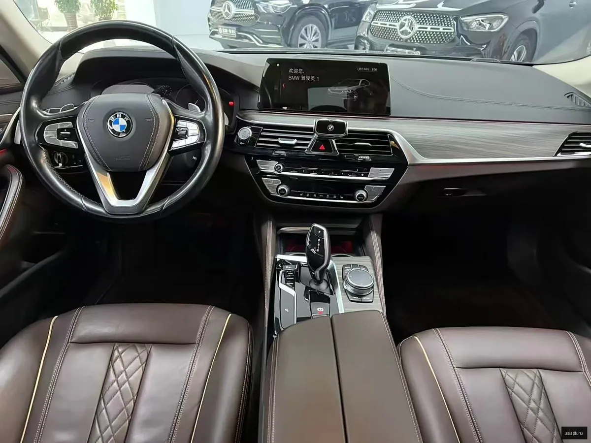 BMW 5-Series 5