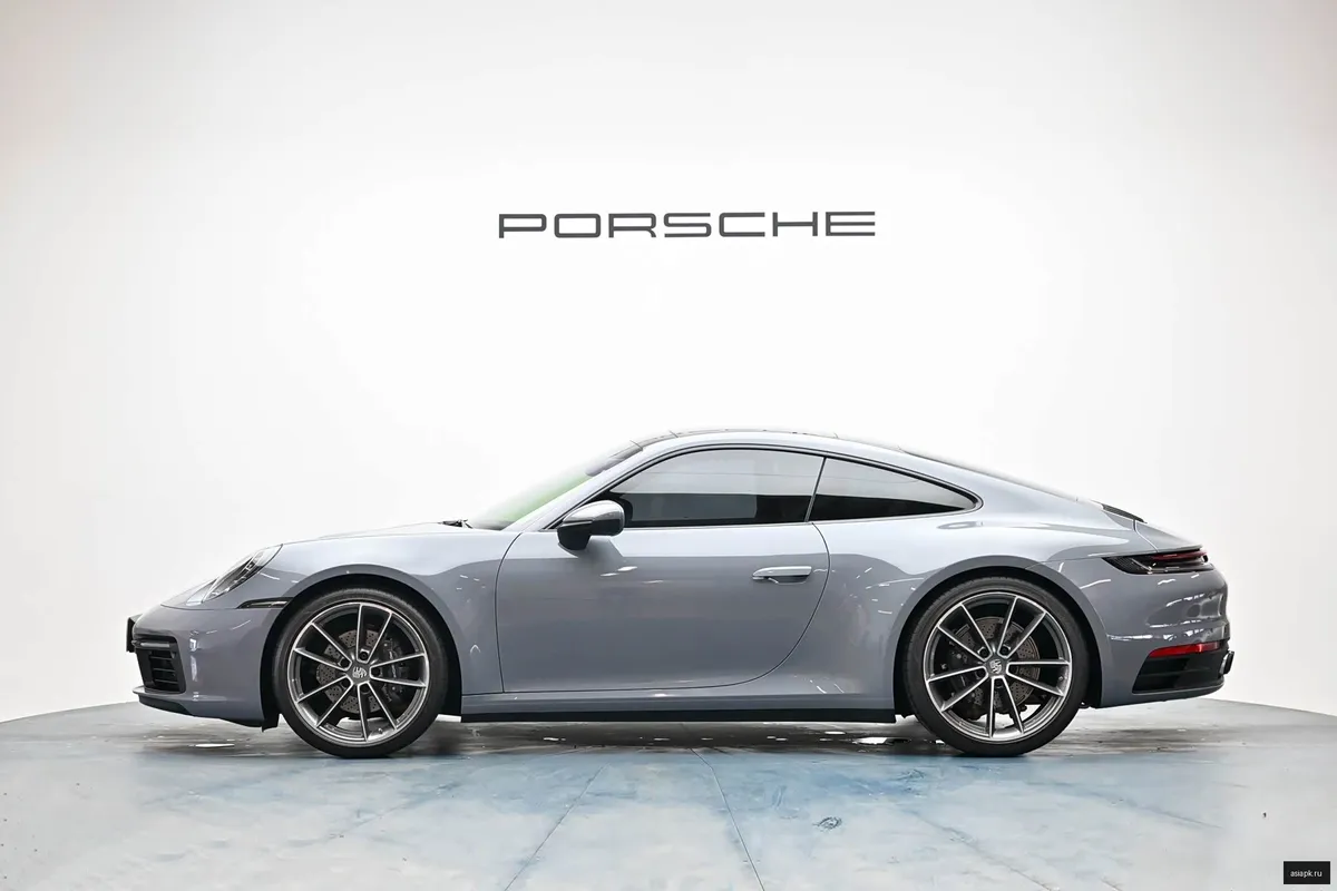 Porsche 911 5