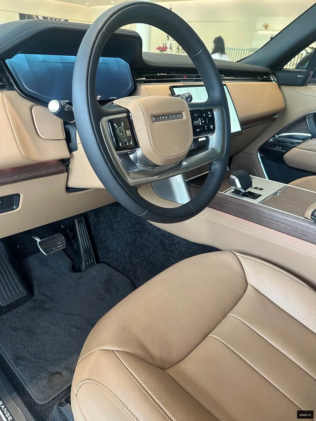 Land Rover Range Rover 4