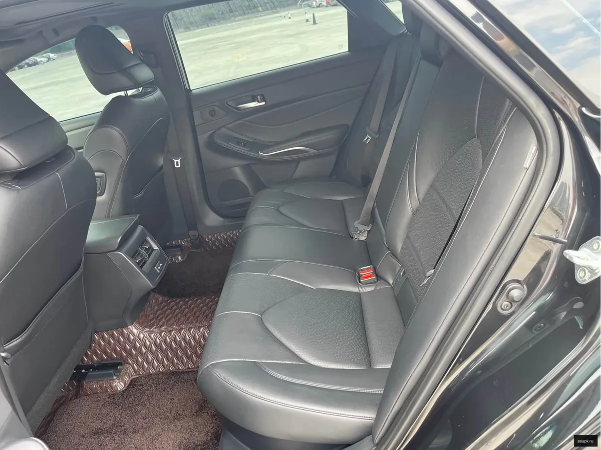 Toyota Avalon 6